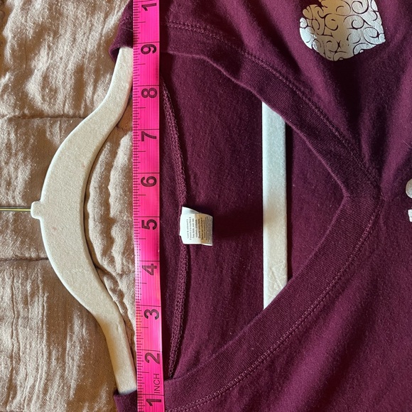 Poshmark top - Picture 6 of 8